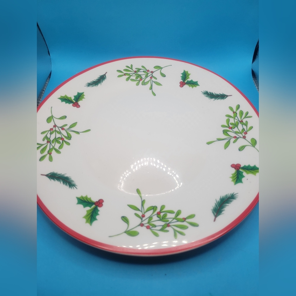 Royal Norfolk Greenbrier International Holly Plate